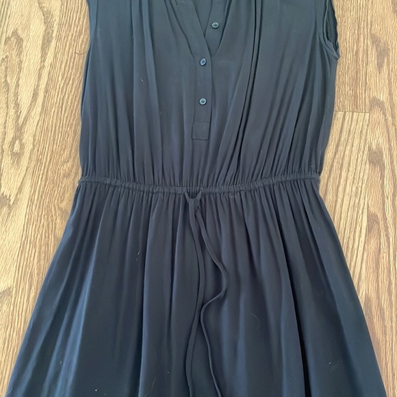 Easy breezy loft dress - Picture 3 of 7